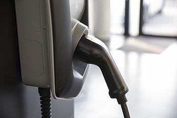 Wallboxstecker in der Ausstellung von A-K-Elektrotechnik