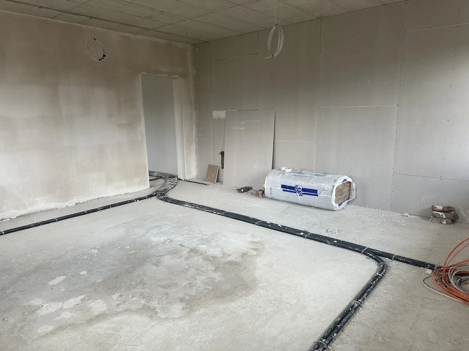 Planung einer Küche bei Hausbau mit Trockenbau